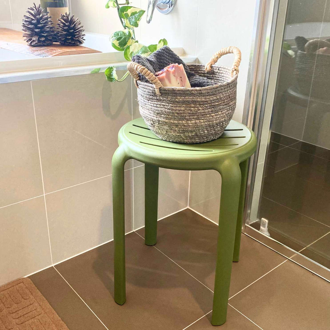Shower stool "Tom" in natural habitat