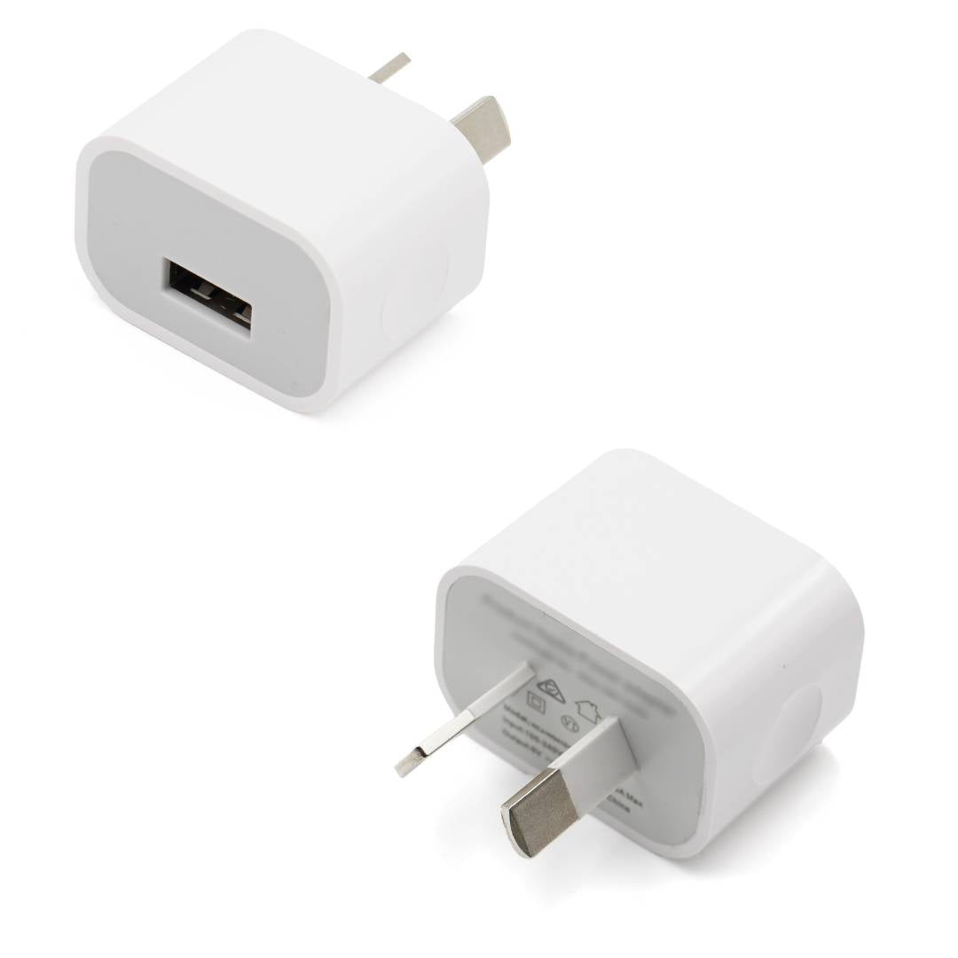 USB charger front and back
